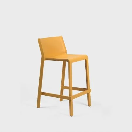 Trill Armchair